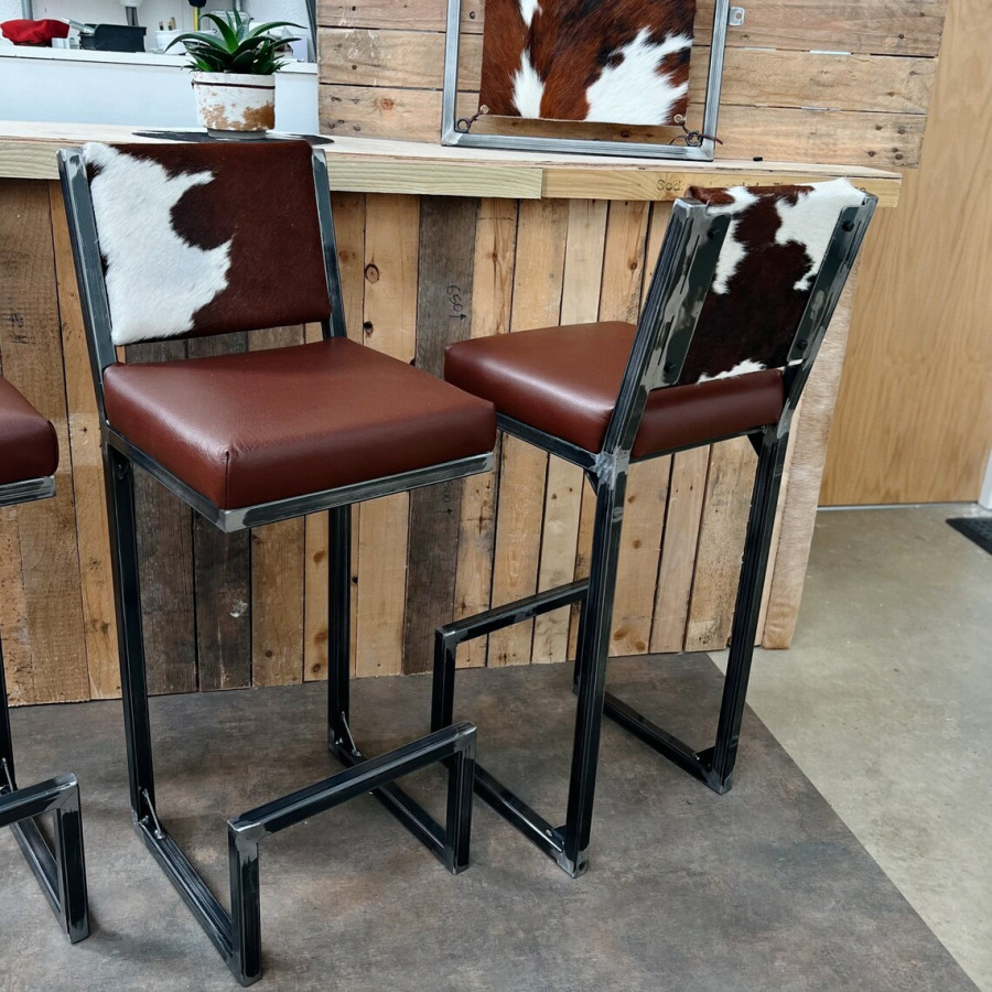 Cowhide and leather bar stools with back supports / Cowhide and leather counter stools with back supports - CUSTOM MADE 0